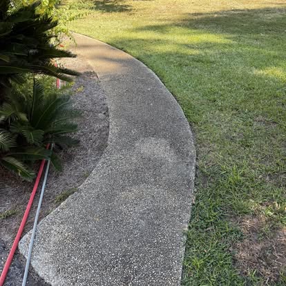 A closer look at the walkway